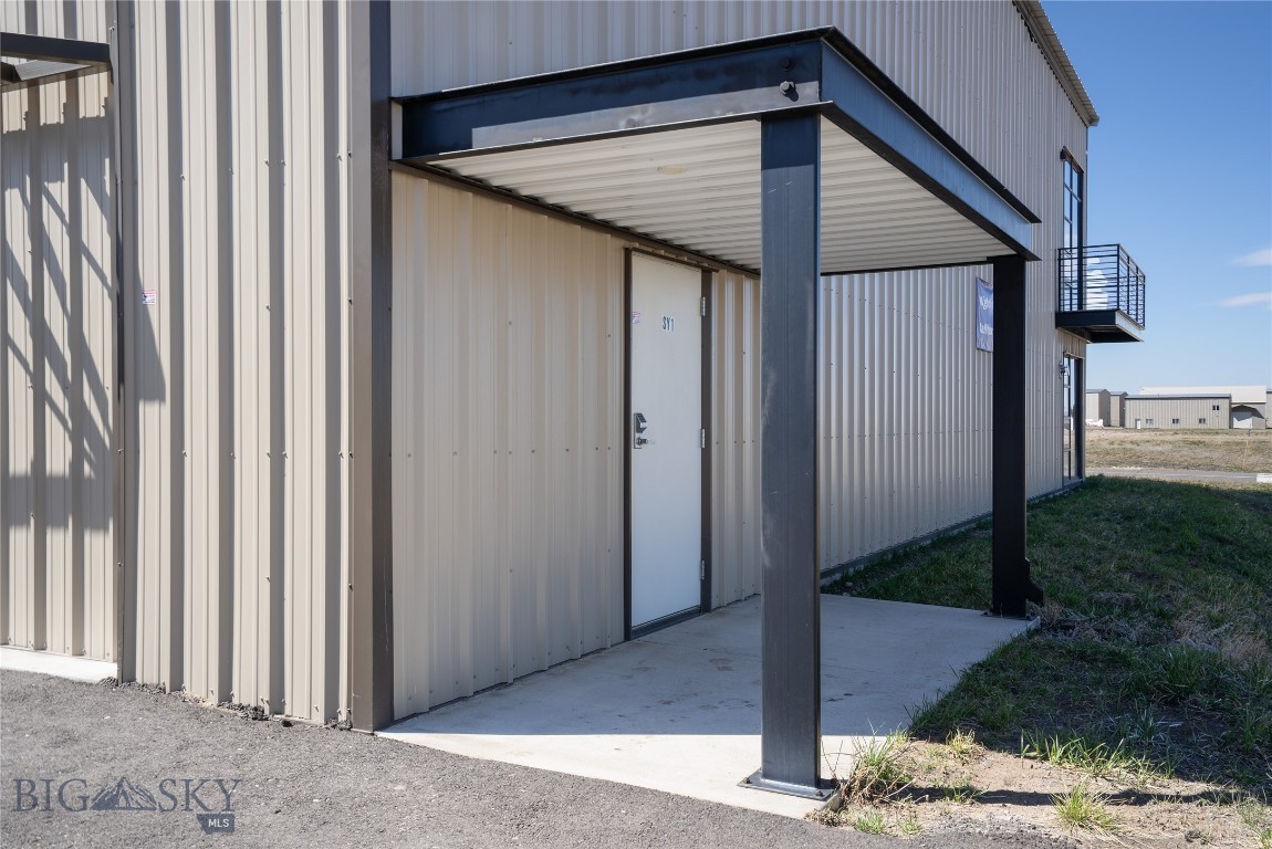 850 Gallatin Field Road Hanger SY1