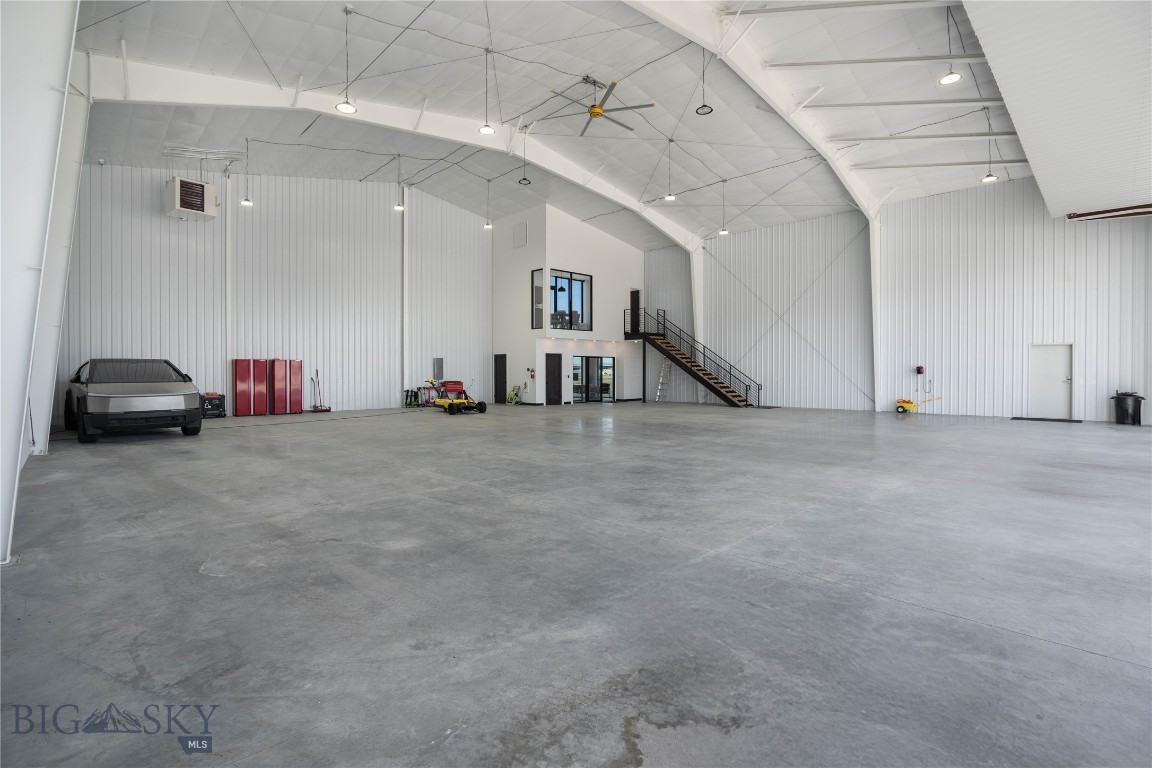 850 Gallatin Field Road Hanger SY1