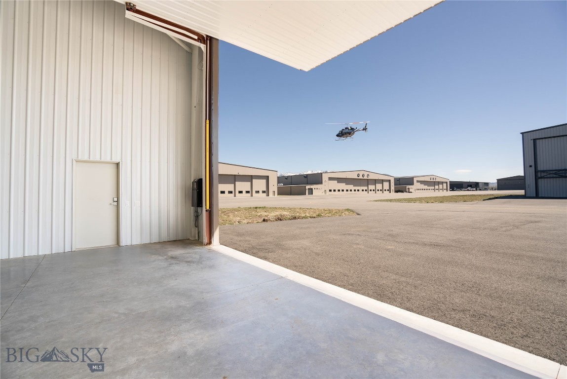 850 Gallatin Field Road Hanger SY1