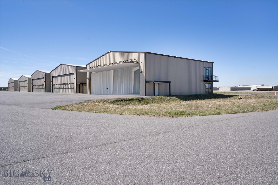 850 Gallatin Field Road Hanger SY1
