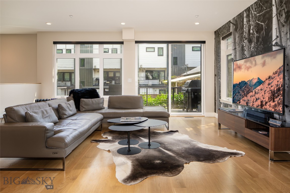 104 N Church Street N 1B