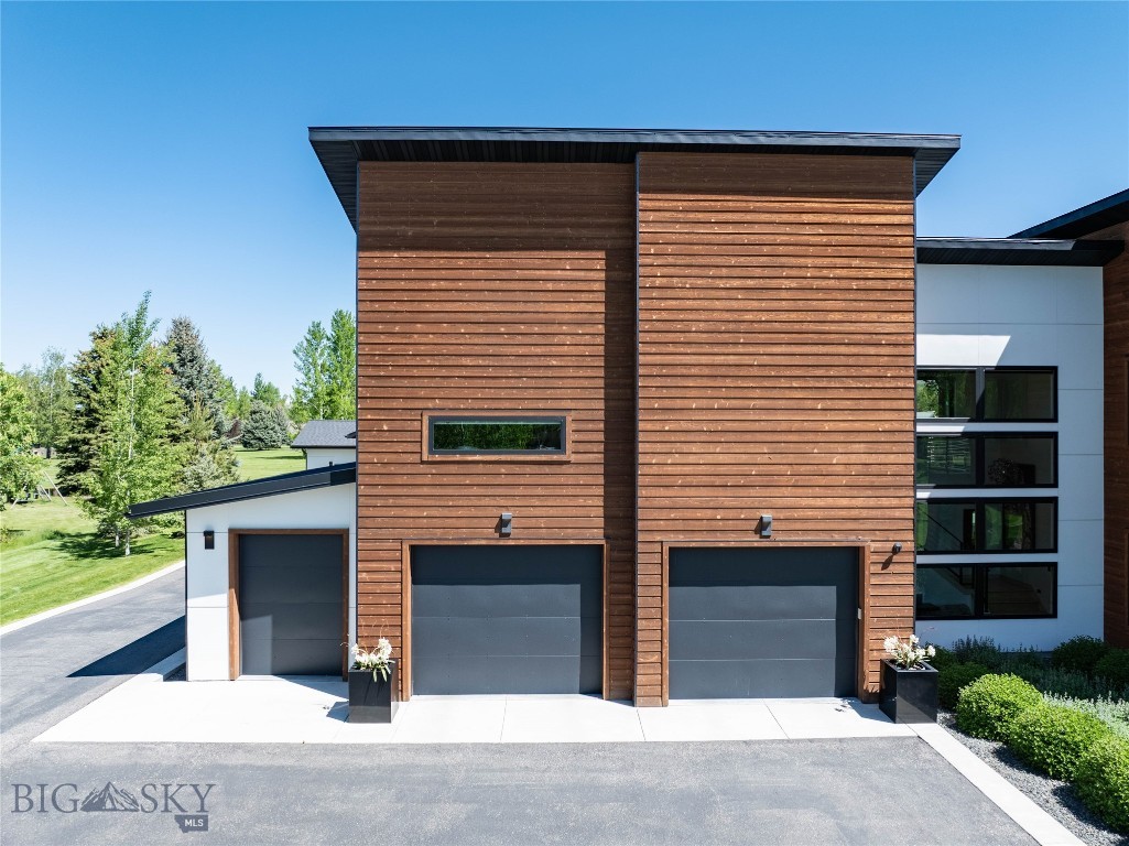635 Stonegate Drive