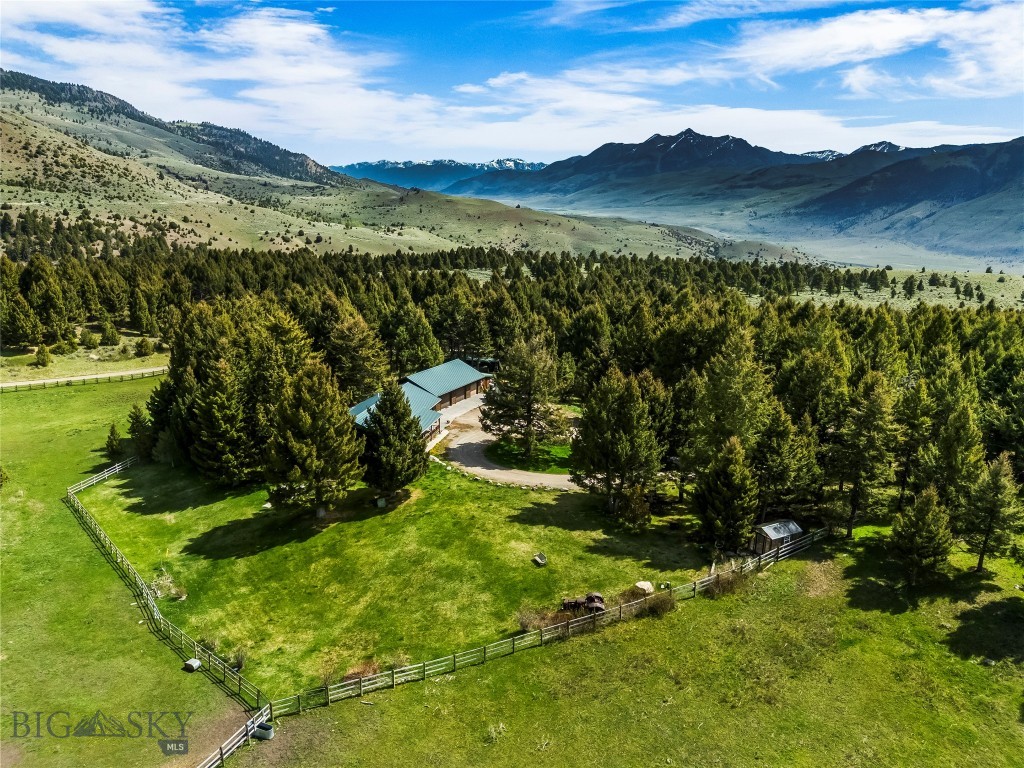 283 S Rock Creek Road