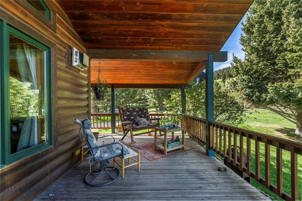 283 S Rock Creek Road