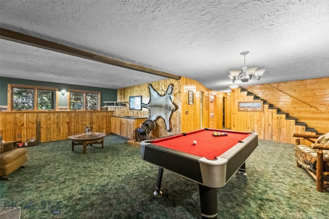283 S Rock Creek Road