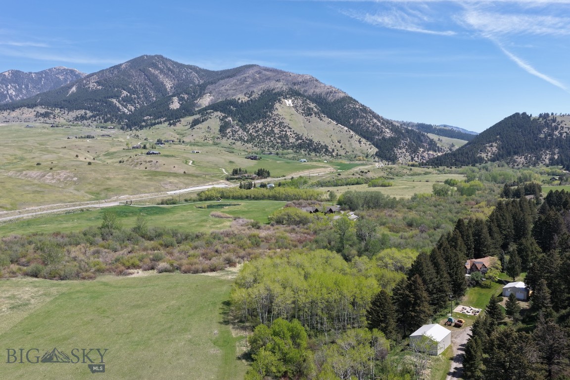 3030 Bridger Canyon Road