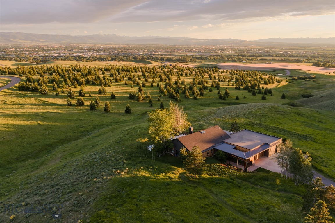 2375 Whitetail Road