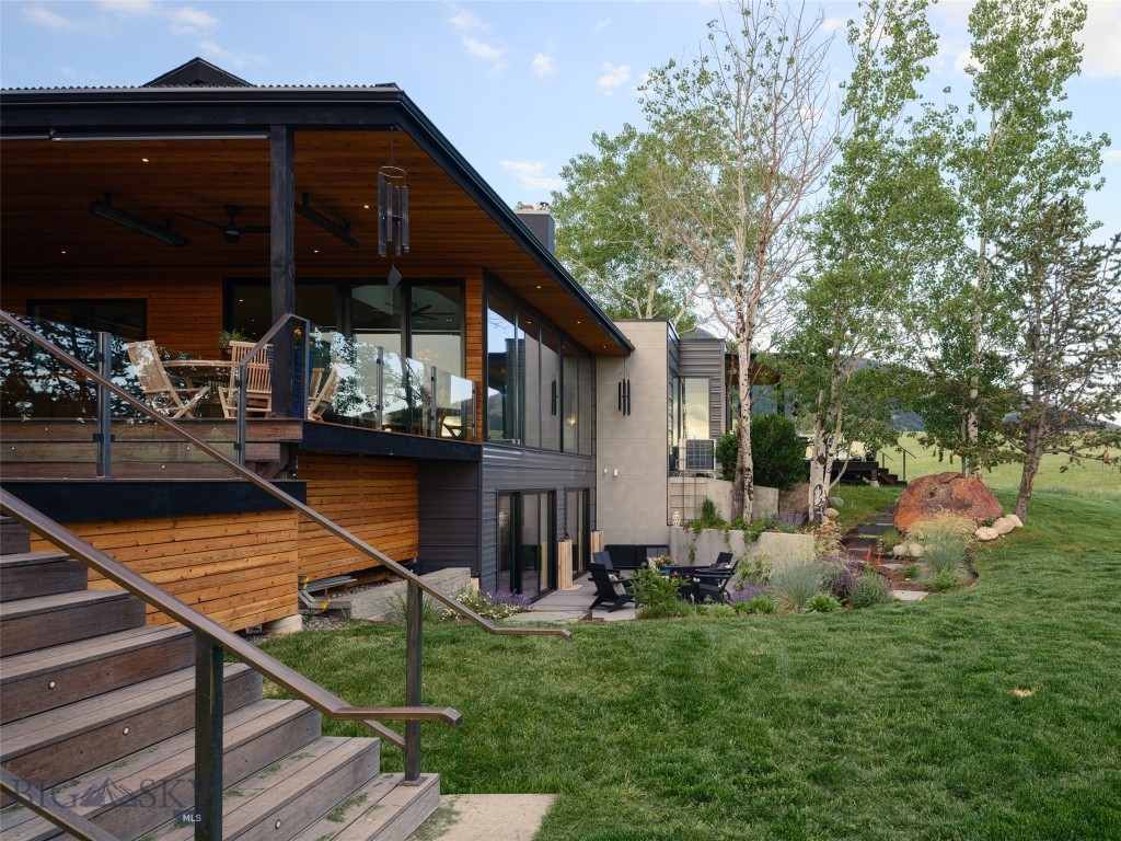 2375 Whitetail Road
