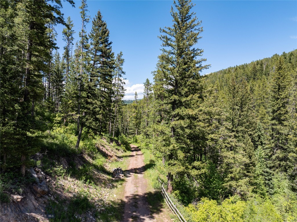 7016 Goose Creek Road