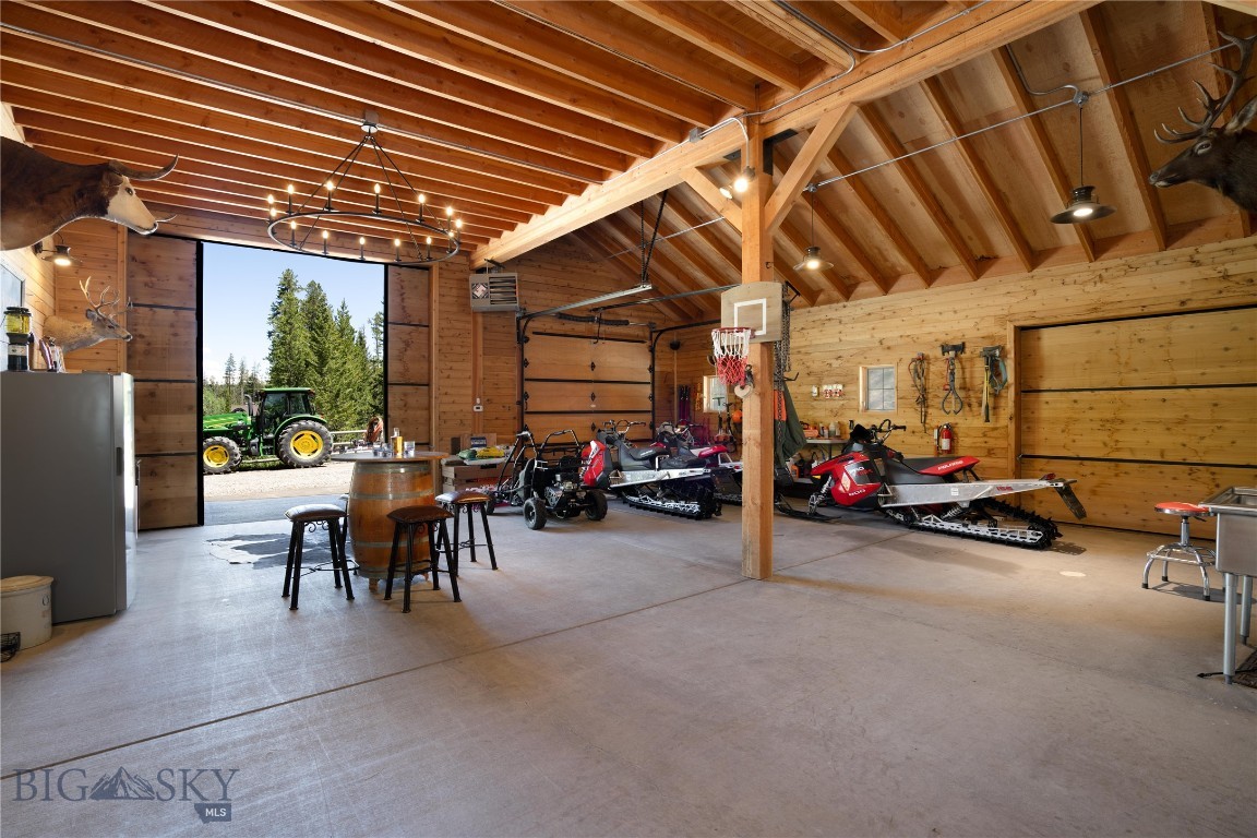 7016 Goose Creek Road
