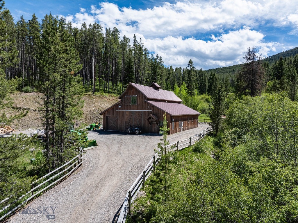 7016 Goose Creek Road