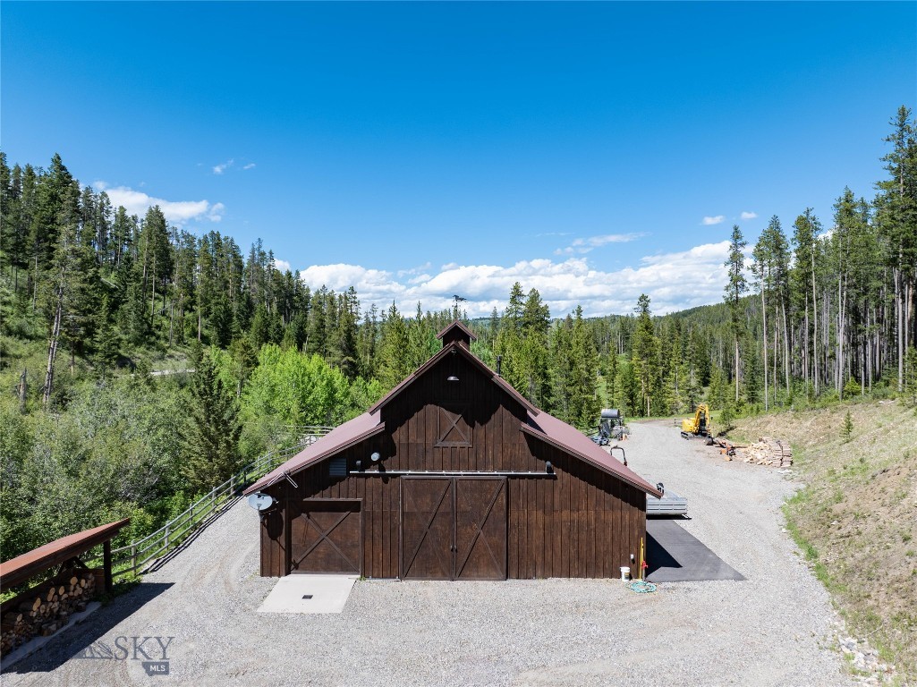 7016 Goose Creek Road