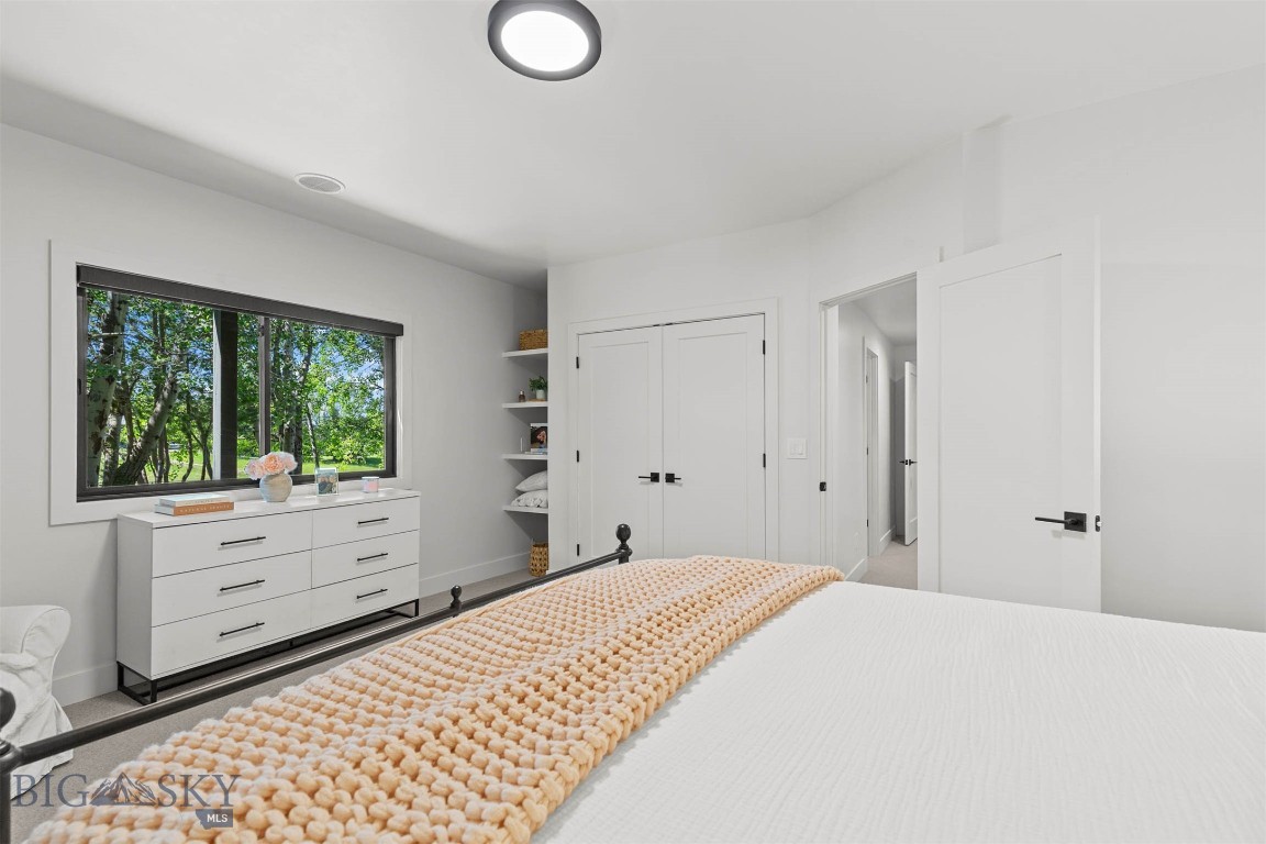 55 Summer Ridge Rd