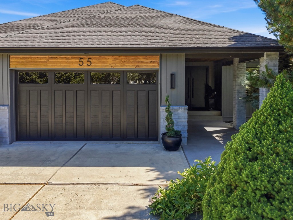 55 Summer Ridge Rd