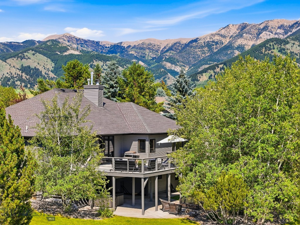 55 Summer Ridge Rd
