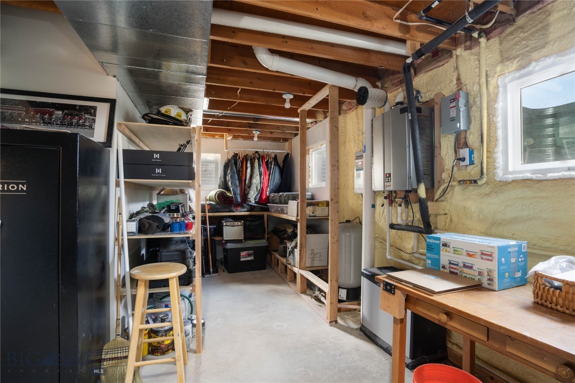 1703 Park View Place