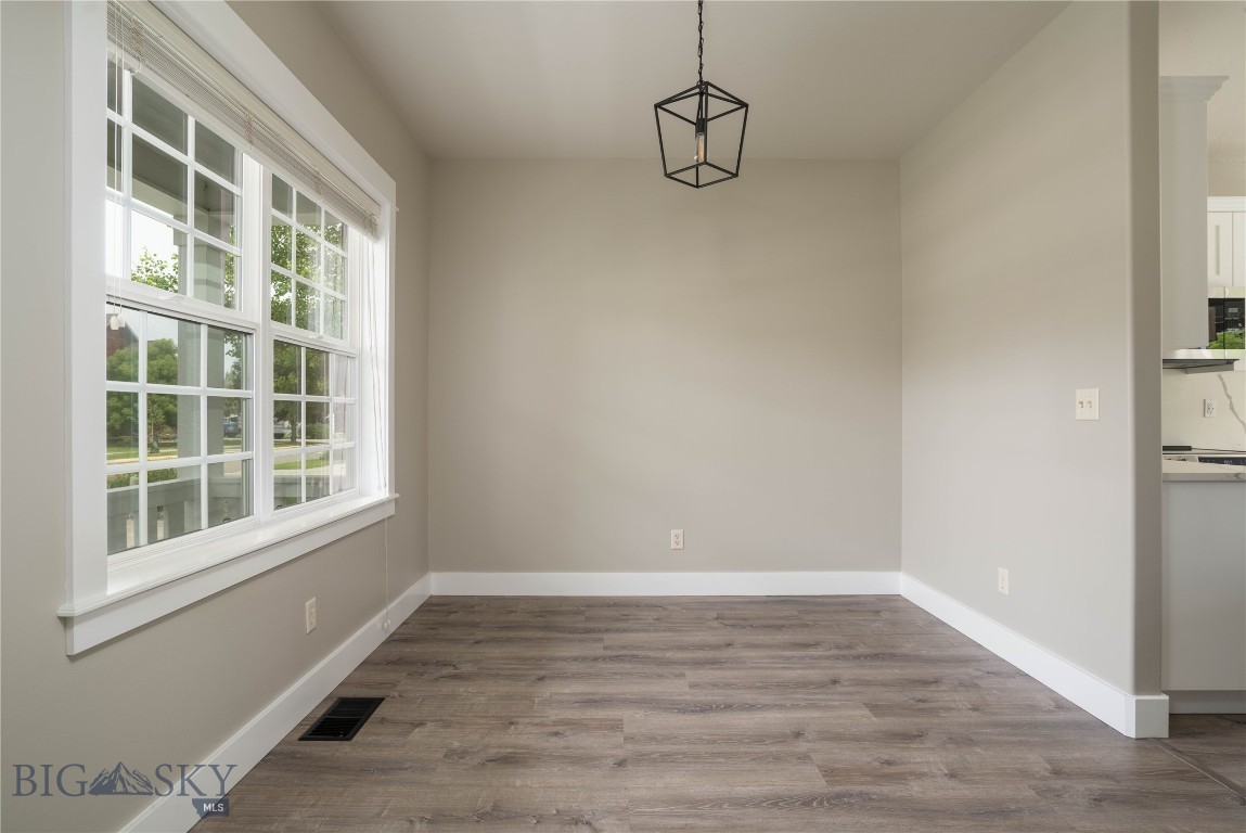 3174 Madrona Lane