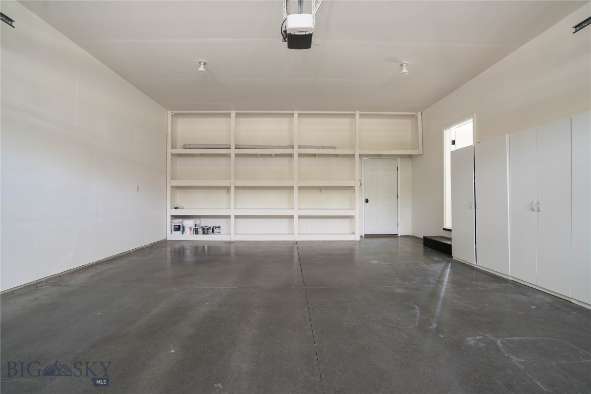 3174 Madrona Lane
