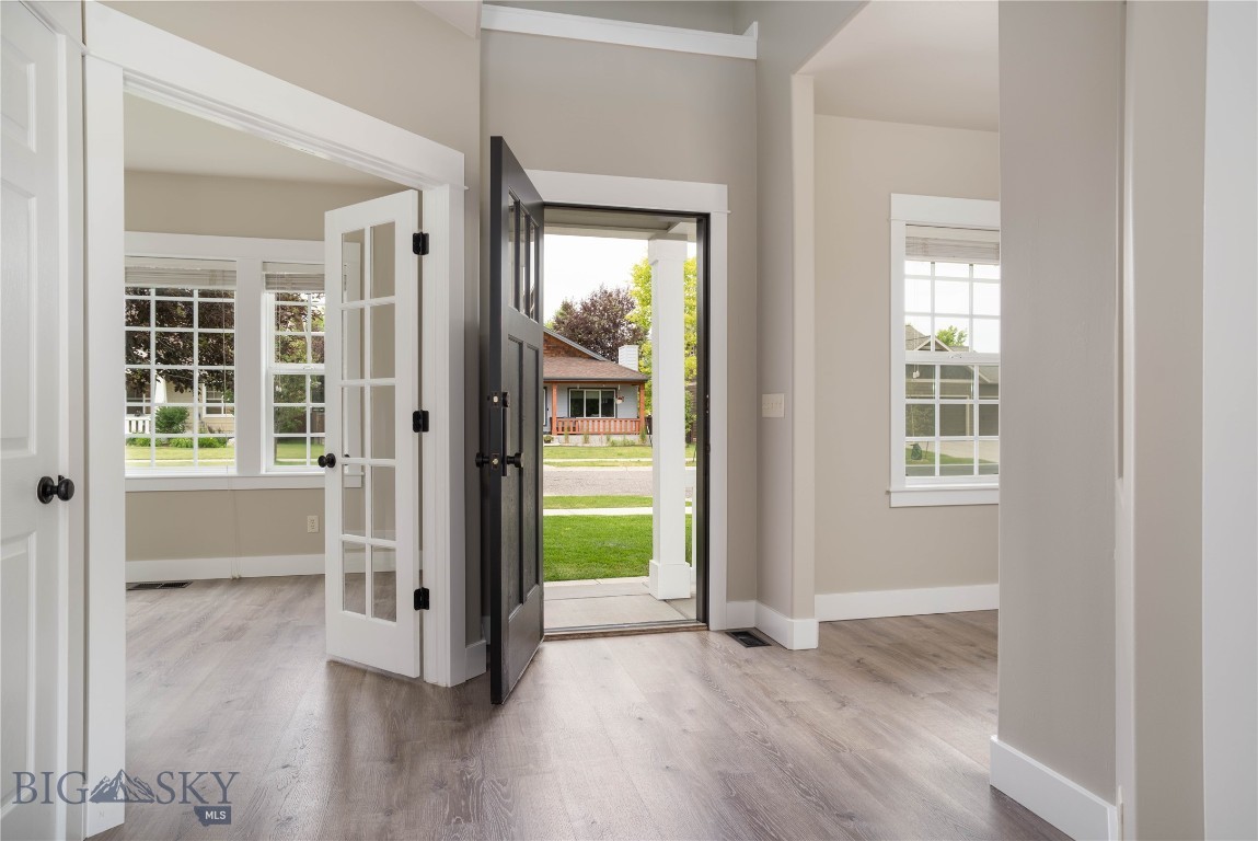 3174 Madrona Lane