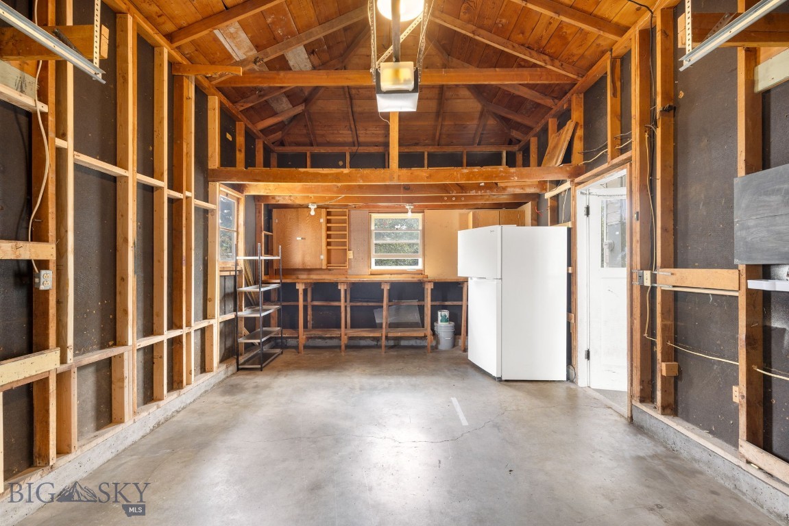 1418 W Alderson Street