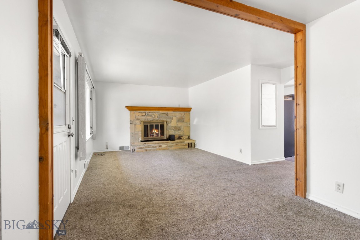 1418 W Alderson Street