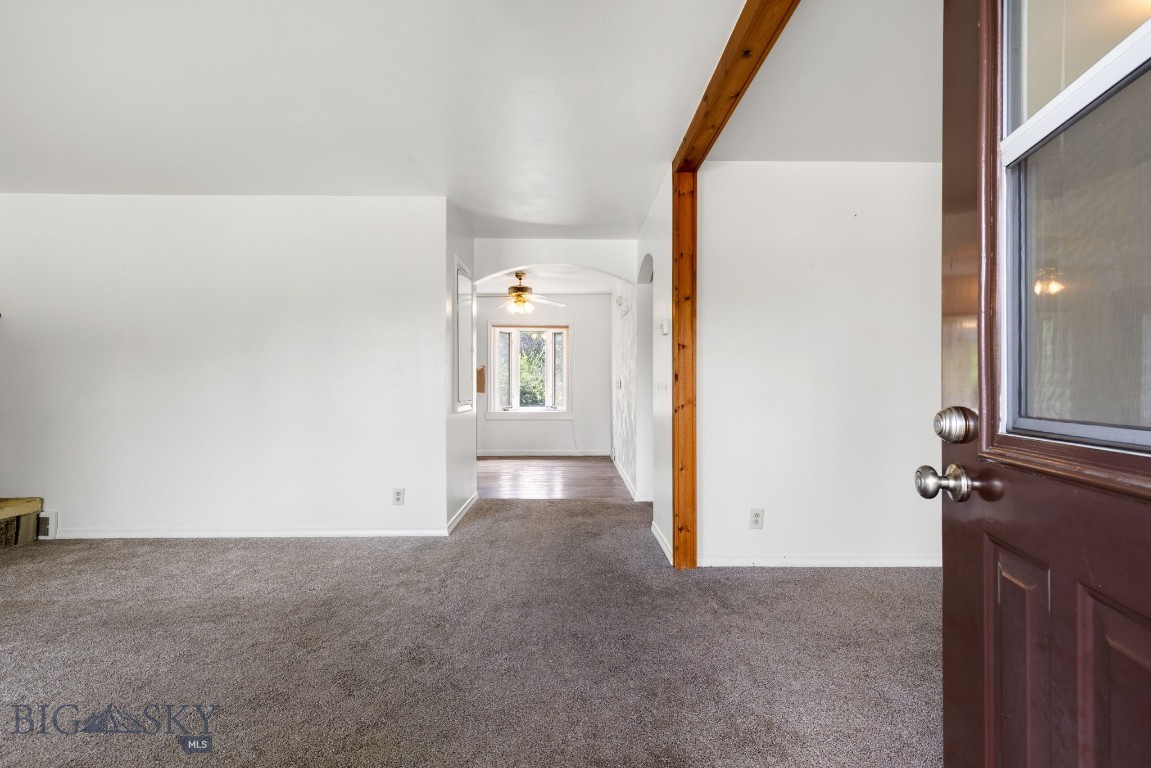1418 W Alderson Street