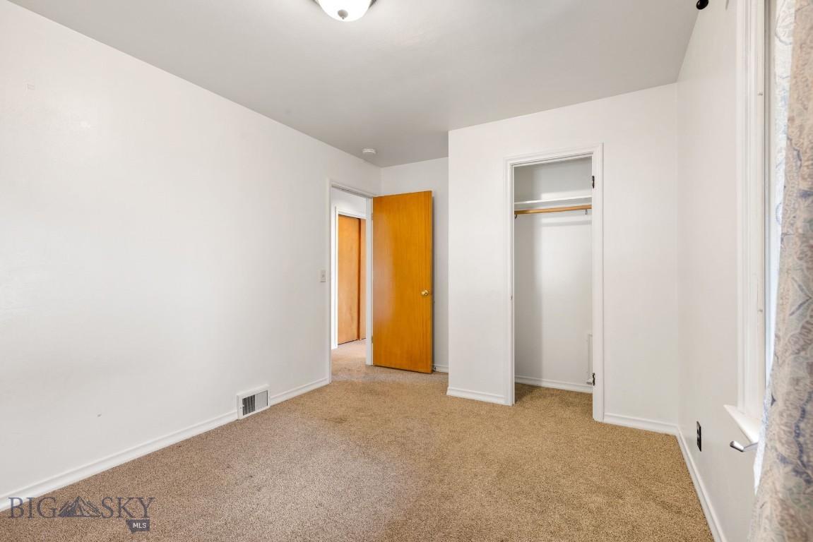 1418 W Alderson Street