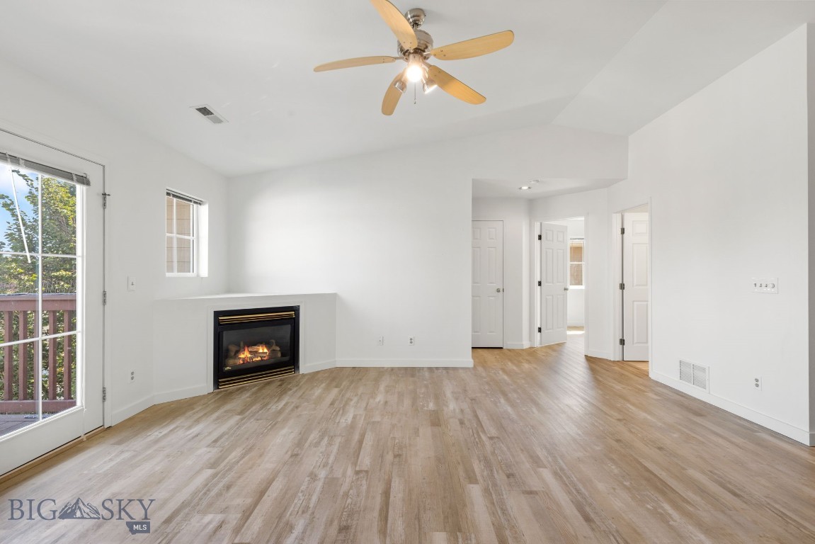 3505 Fallon Street C33
