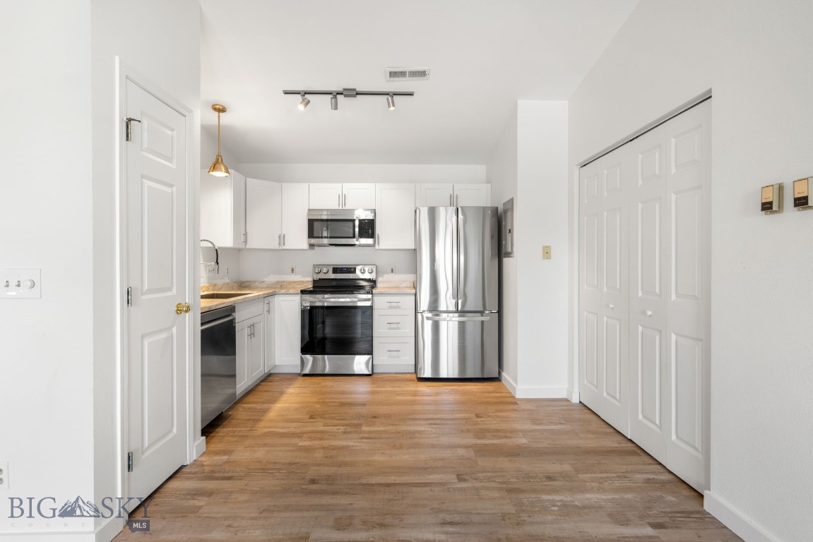 3505 Fallon Street C33