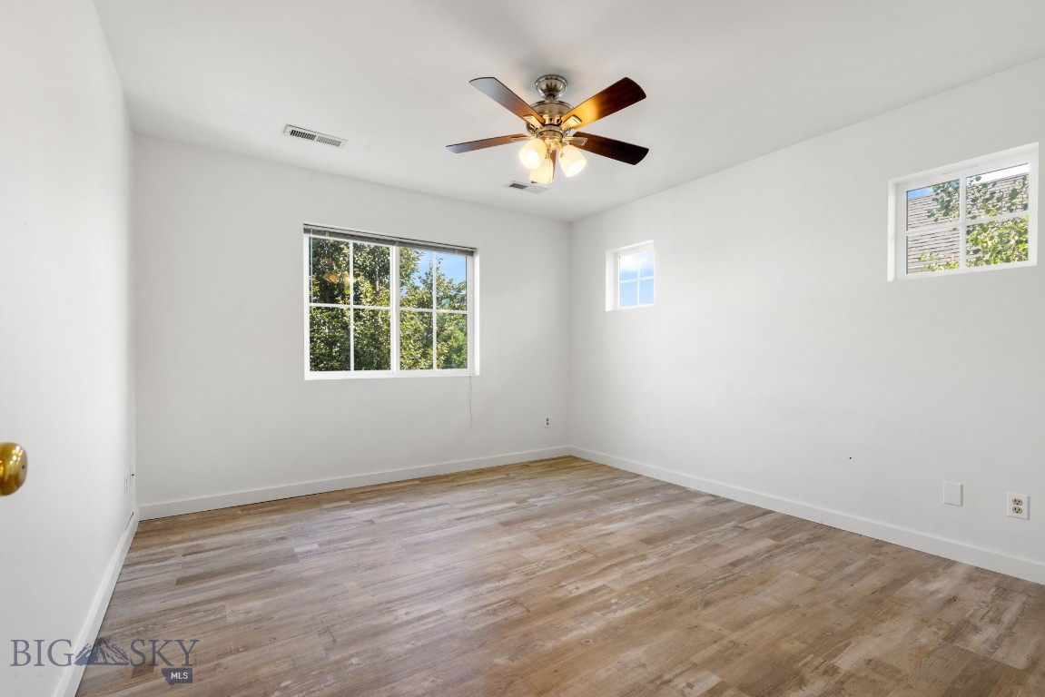 3505 Fallon Street C33