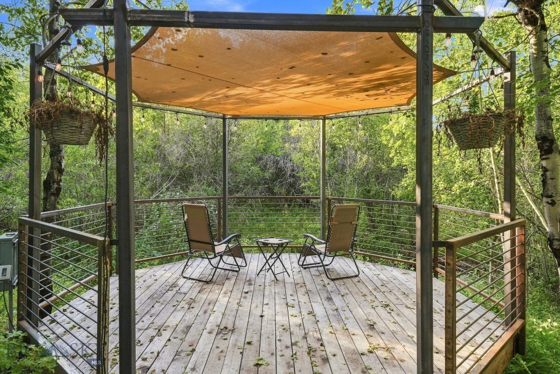 256 South Meadow Creek Road