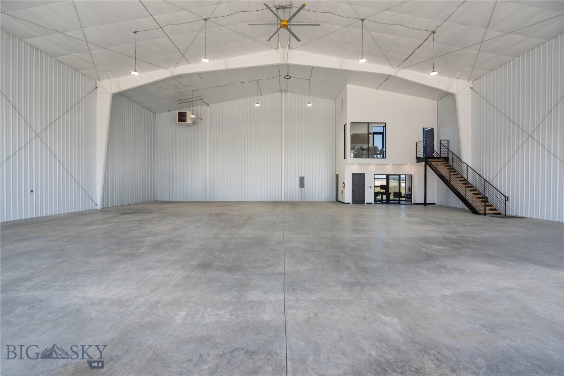 850 Gallatin Field Road Hanger SY1
