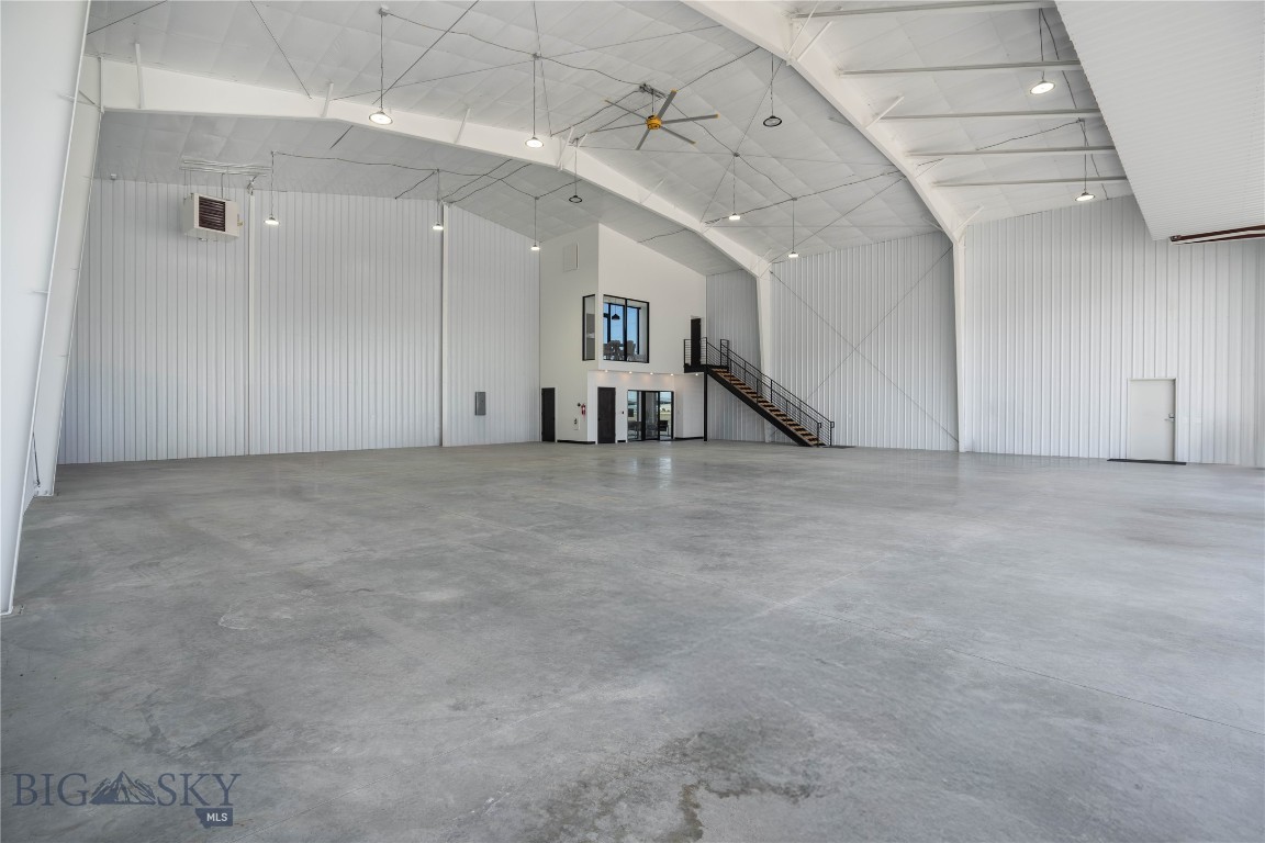 850 Gallatin Field Road Hanger SY1