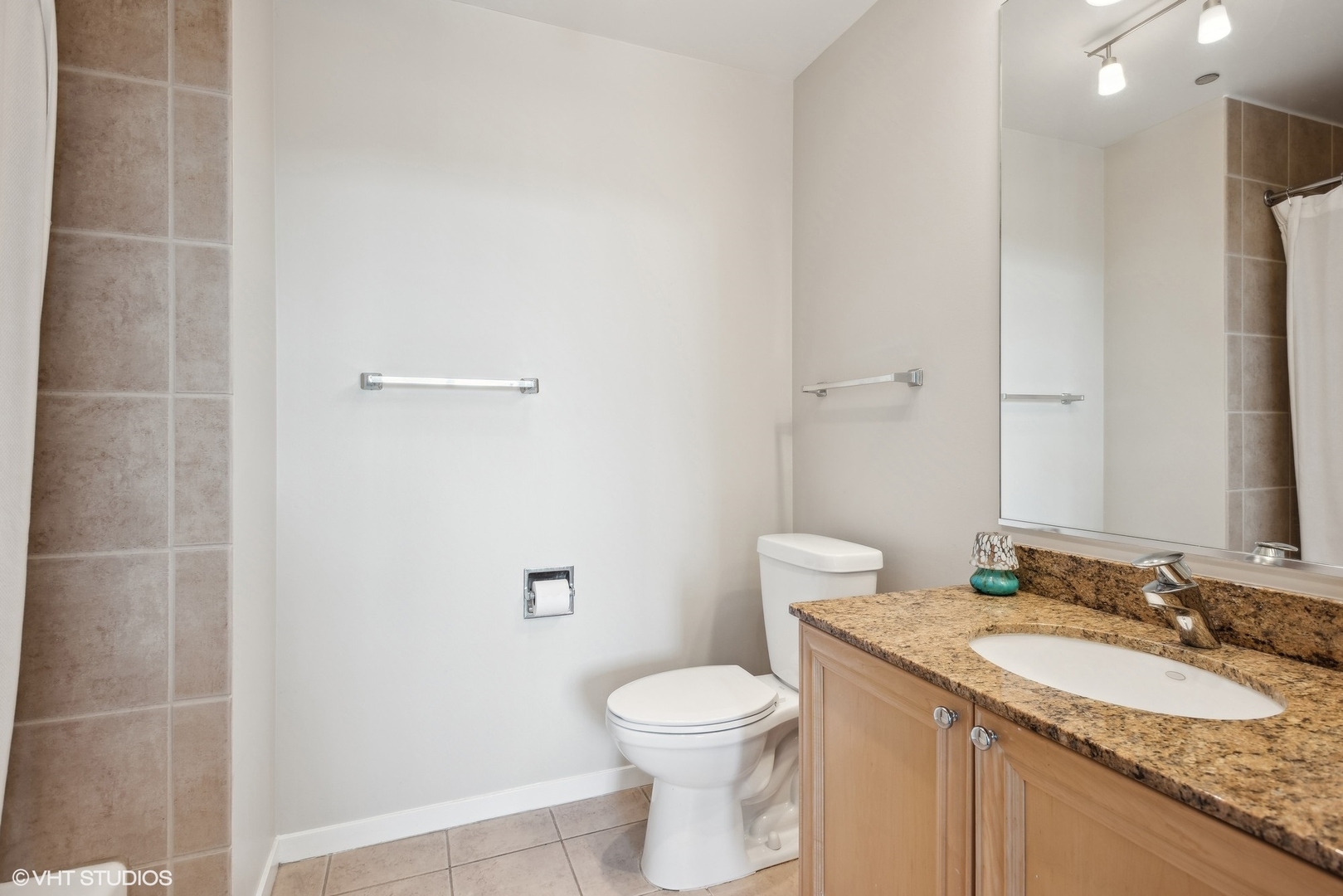 600 N Kingsbury Street Unit: 301