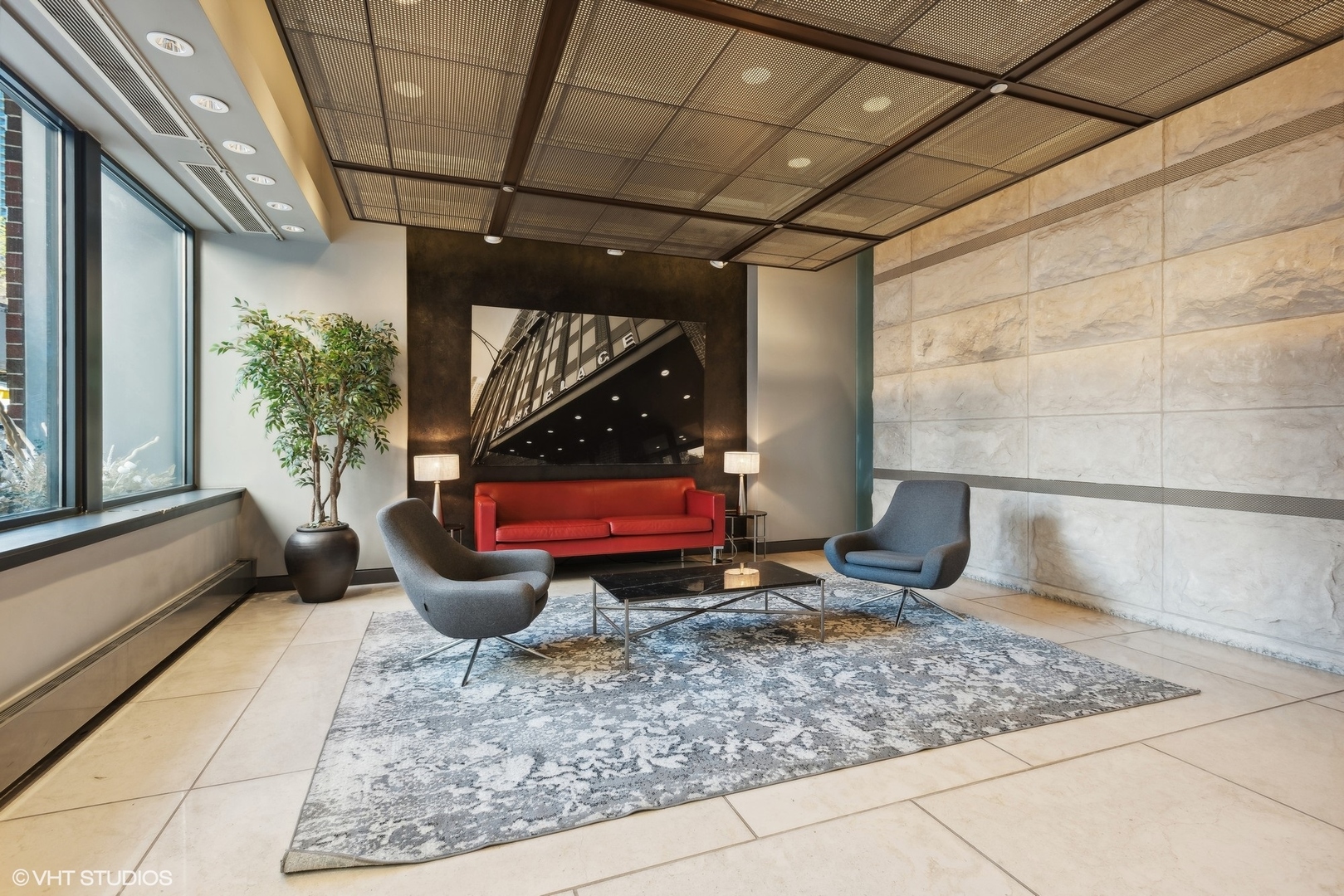 600 N Kingsbury Street Unit: 301