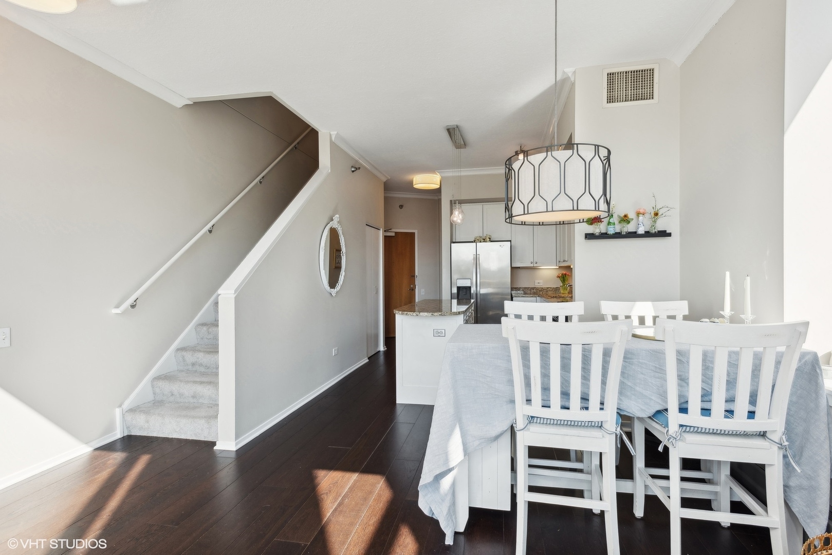 600 N Kingsbury Street Unit: 301