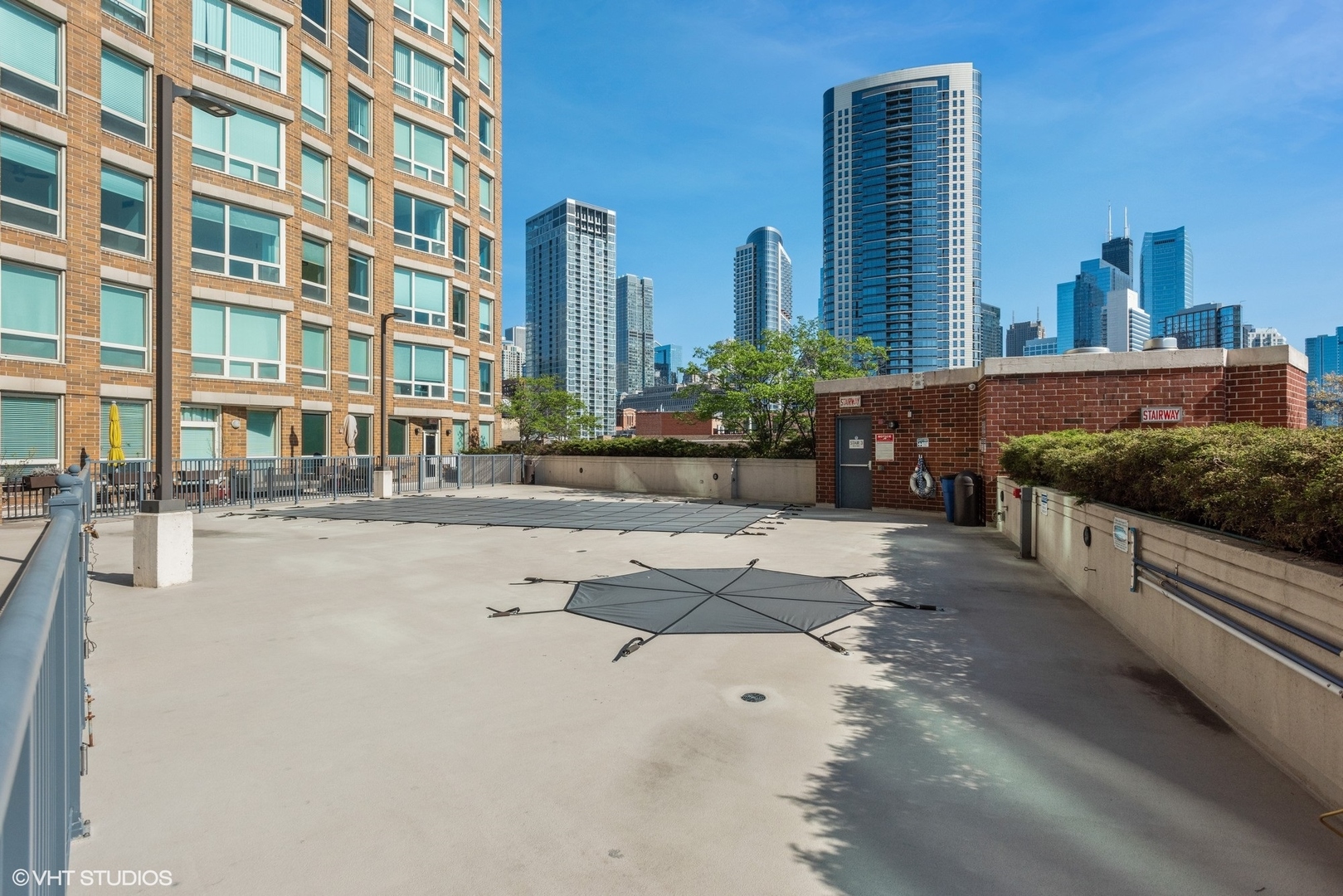 600 N Kingsbury Street Unit: 301