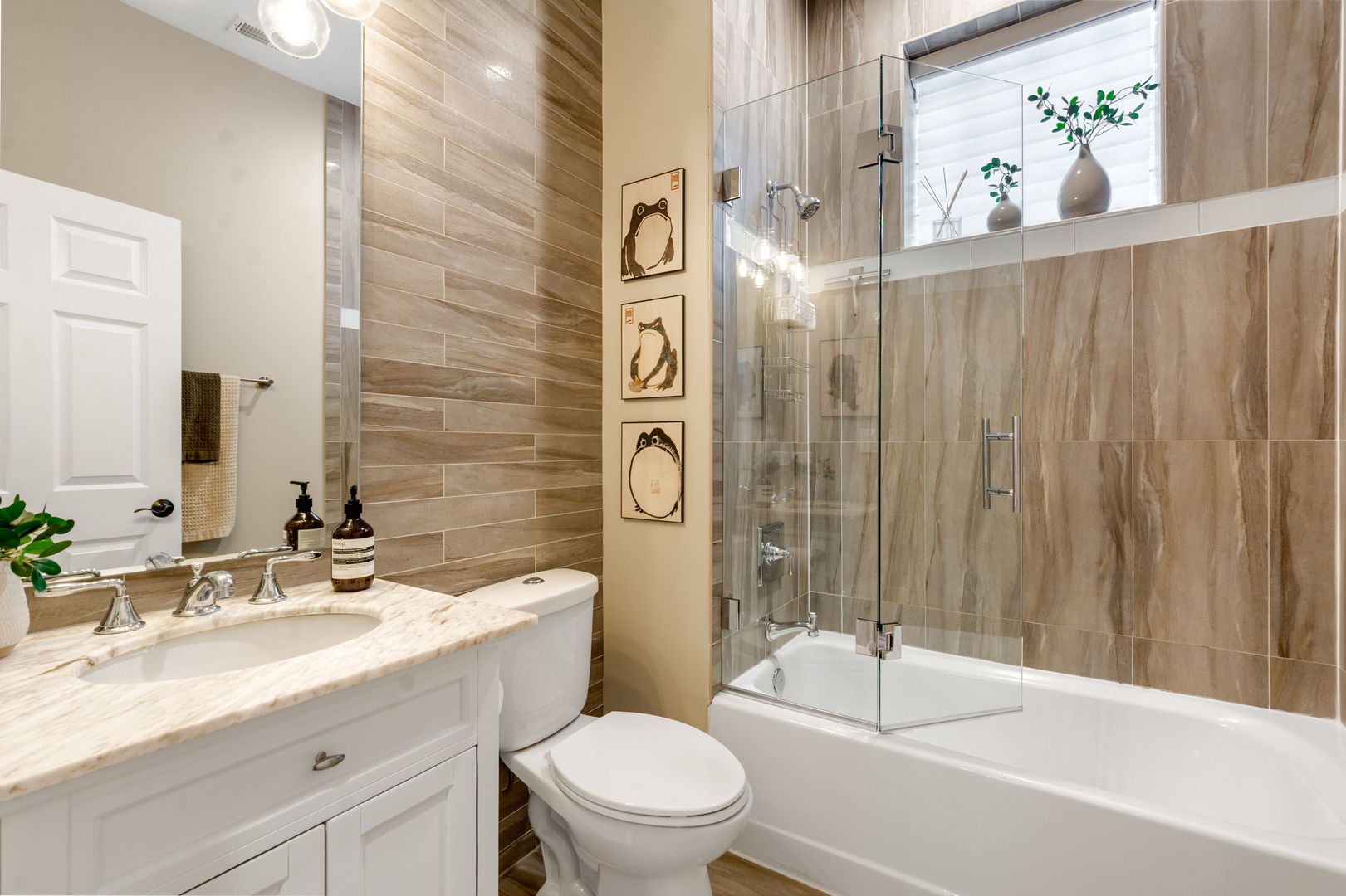 1532 W Wrightwood Avenue Unit: 2