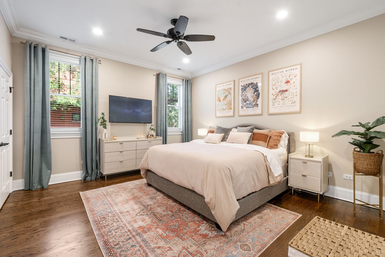 1532 W Wrightwood Avenue Unit: 2