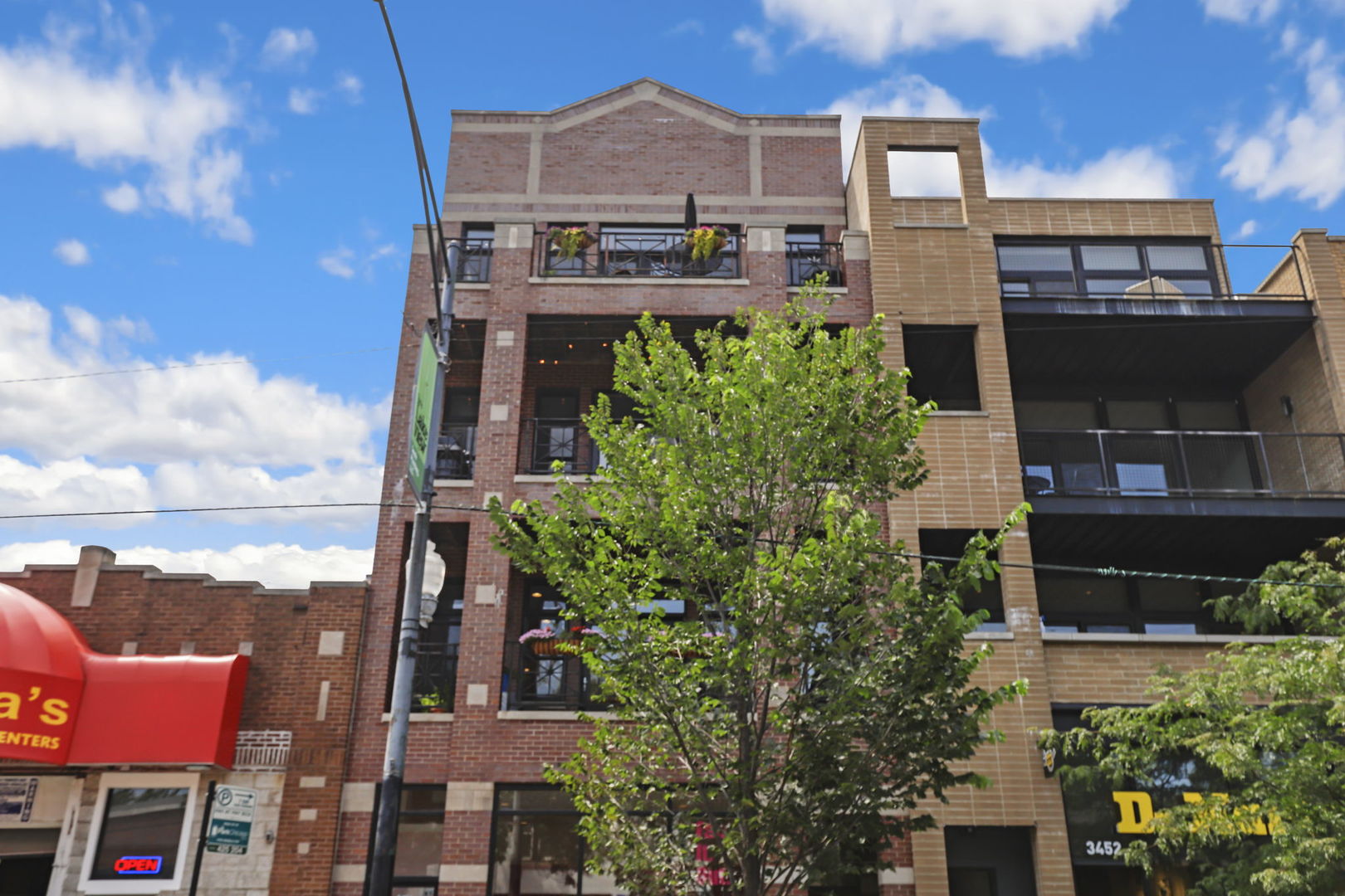 3450 N Southport Avenue Unit: 1