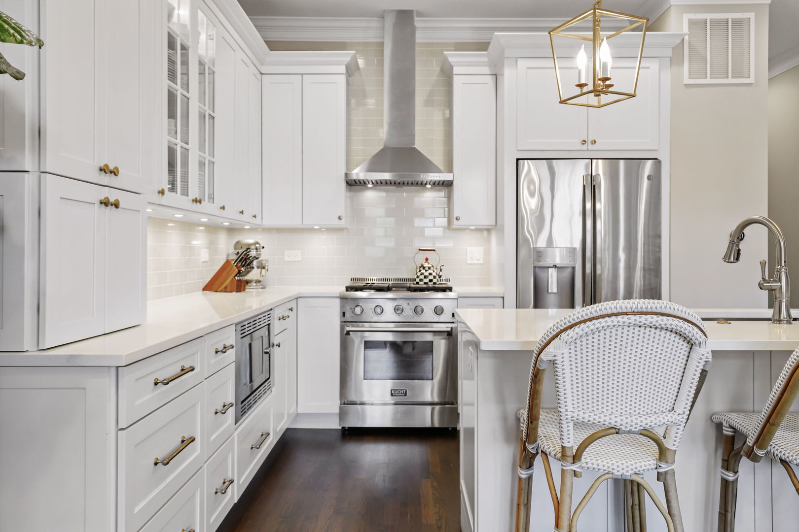 3450 N Southport Avenue Unit: 1