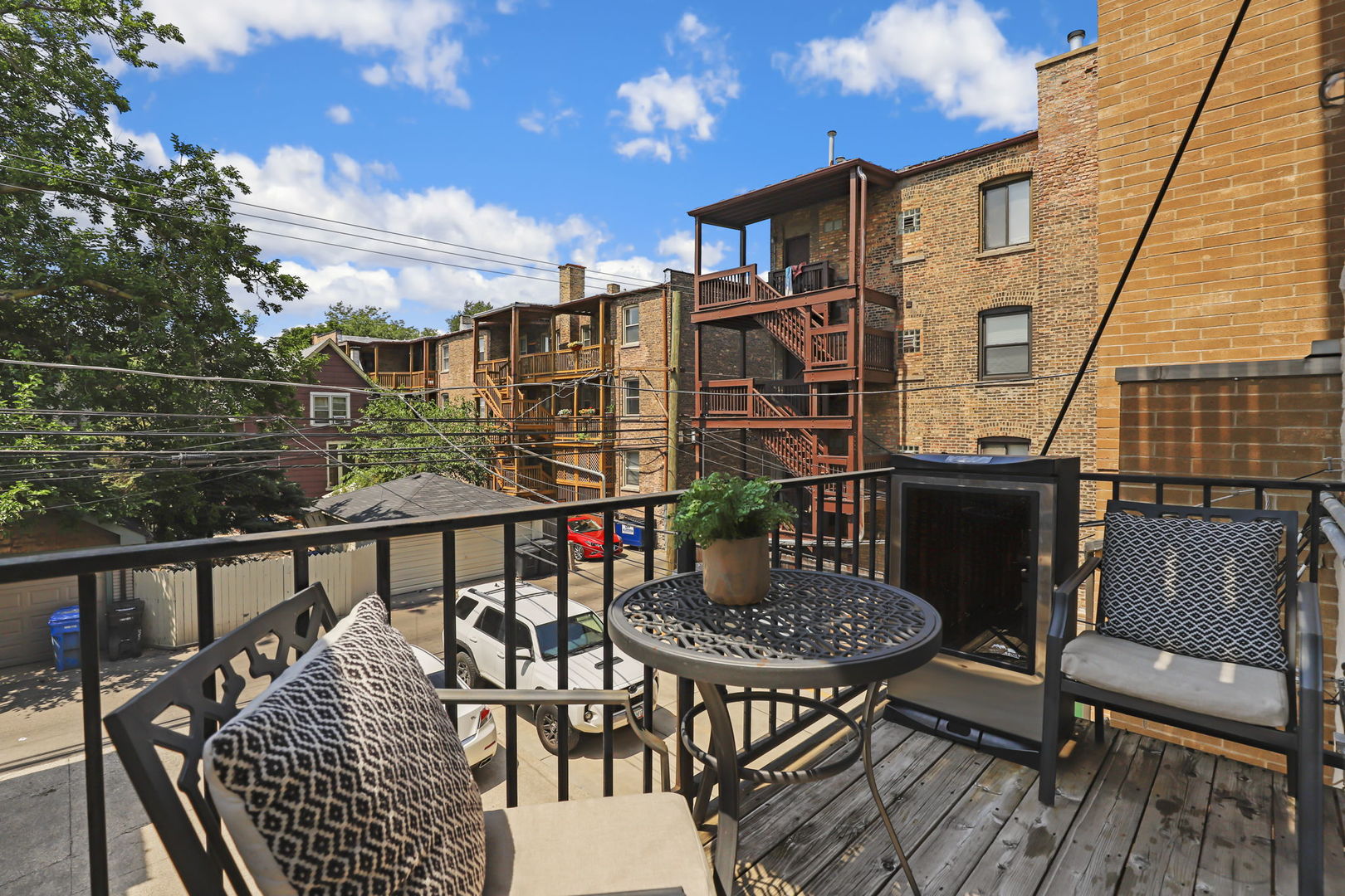 3450 N Southport Avenue Unit: 1