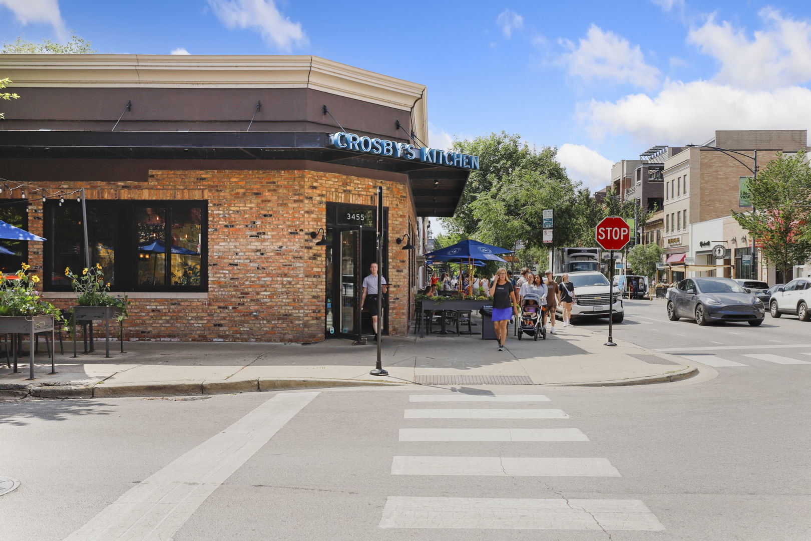 3450 N Southport Avenue Unit: 1