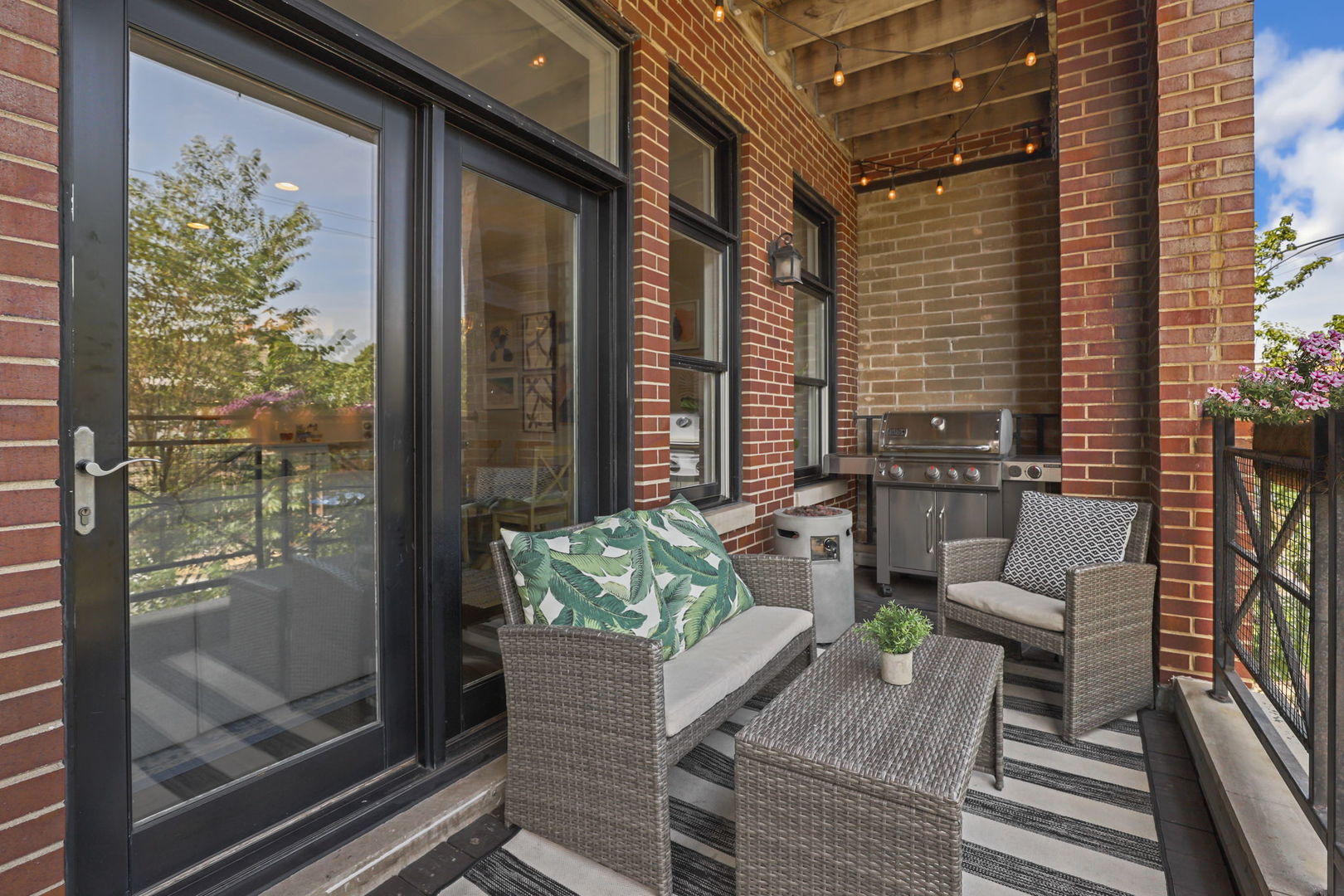 3450 N Southport Avenue Unit: 1
