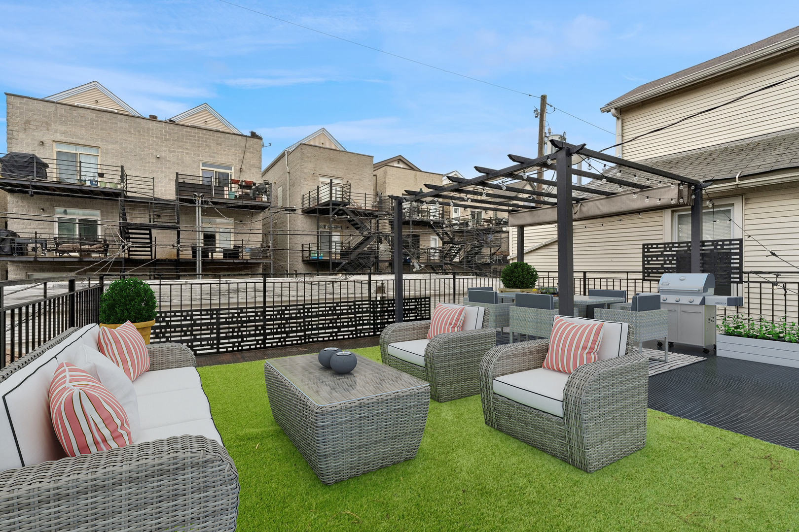 937 N Honore Street Unit: 1