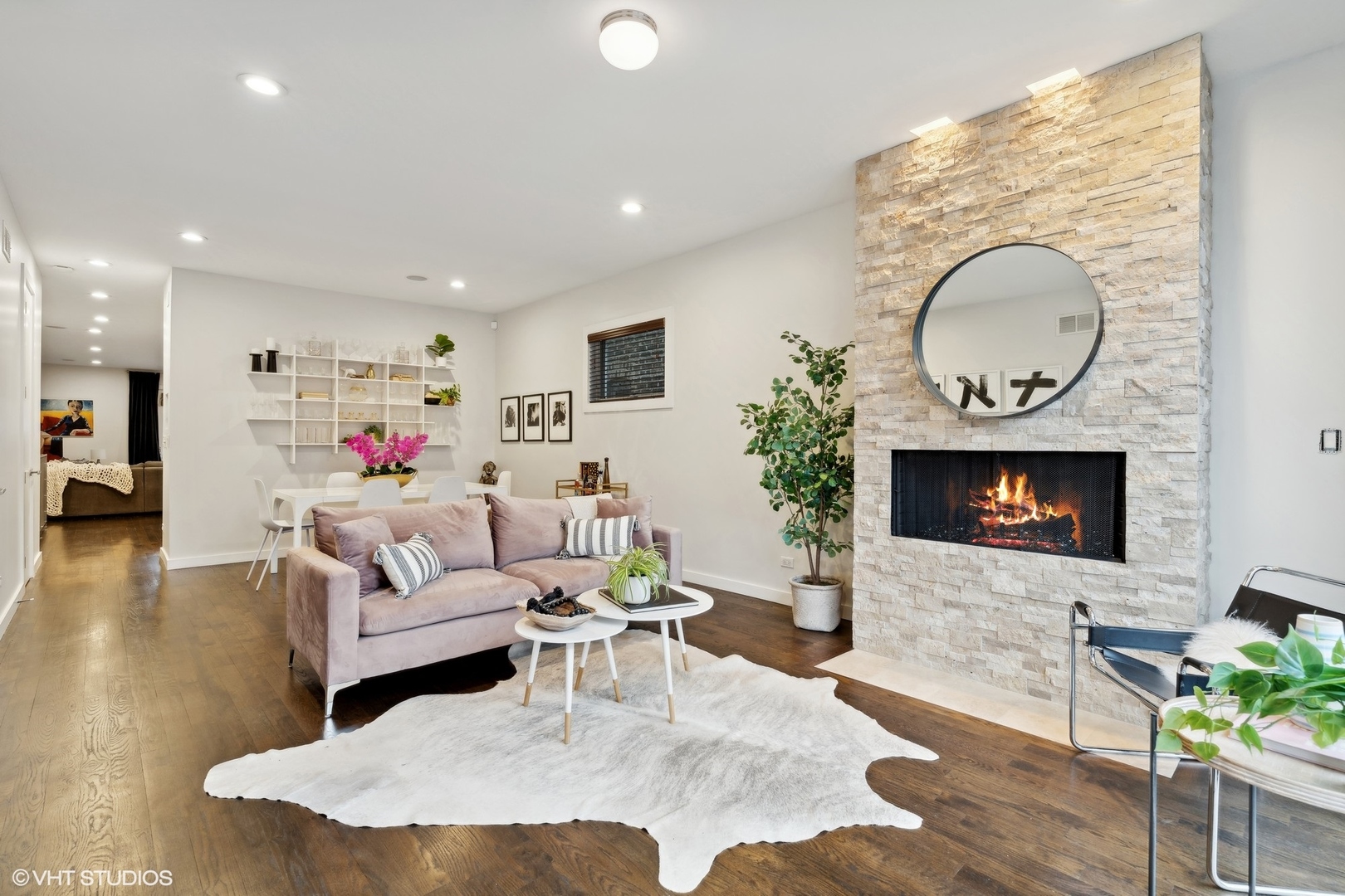 937 N Honore Street Unit: 1