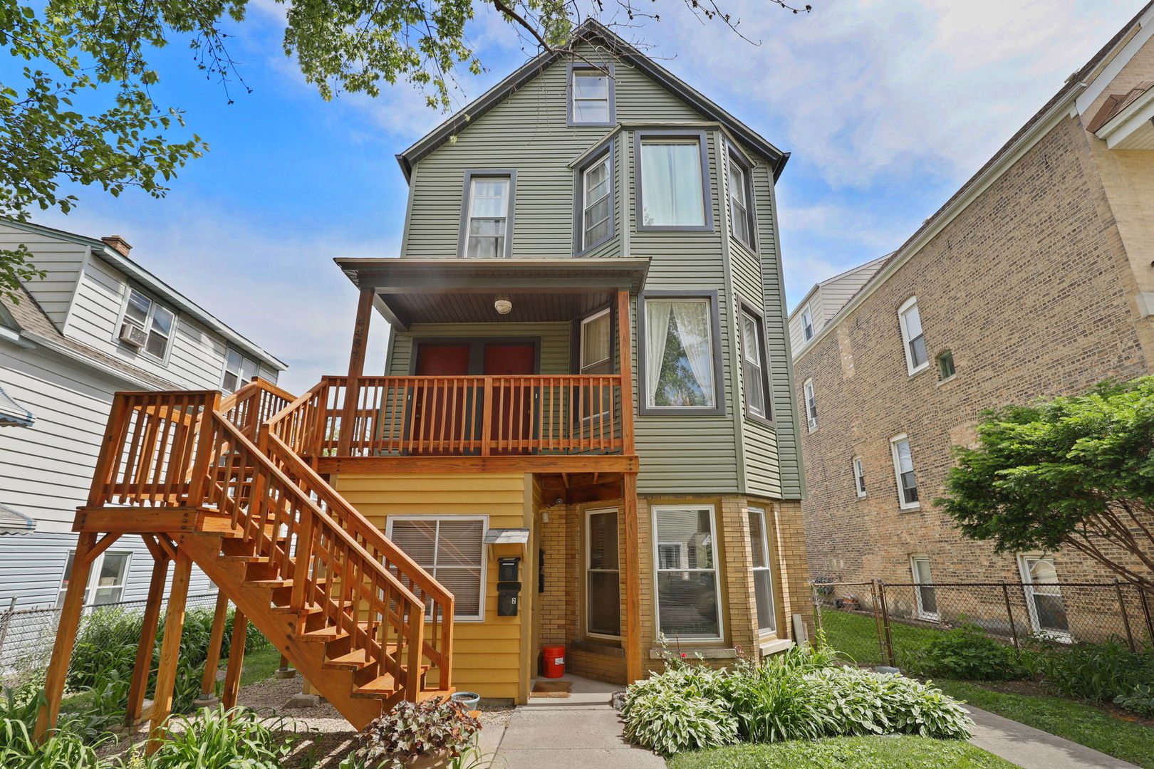 4461 N Keokuk Avenue