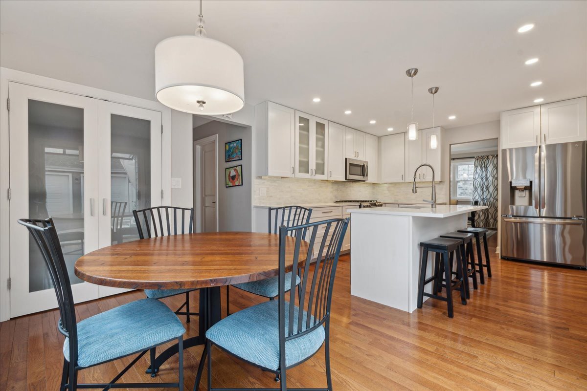 1034 Devonshire Court