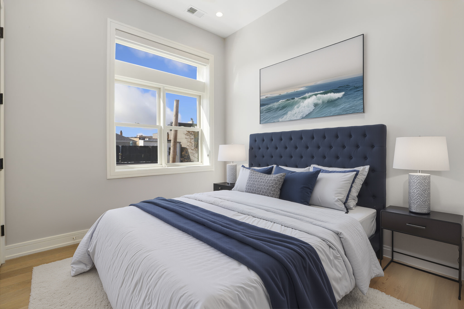 2140 W Evergreen Avenue Unit: 3