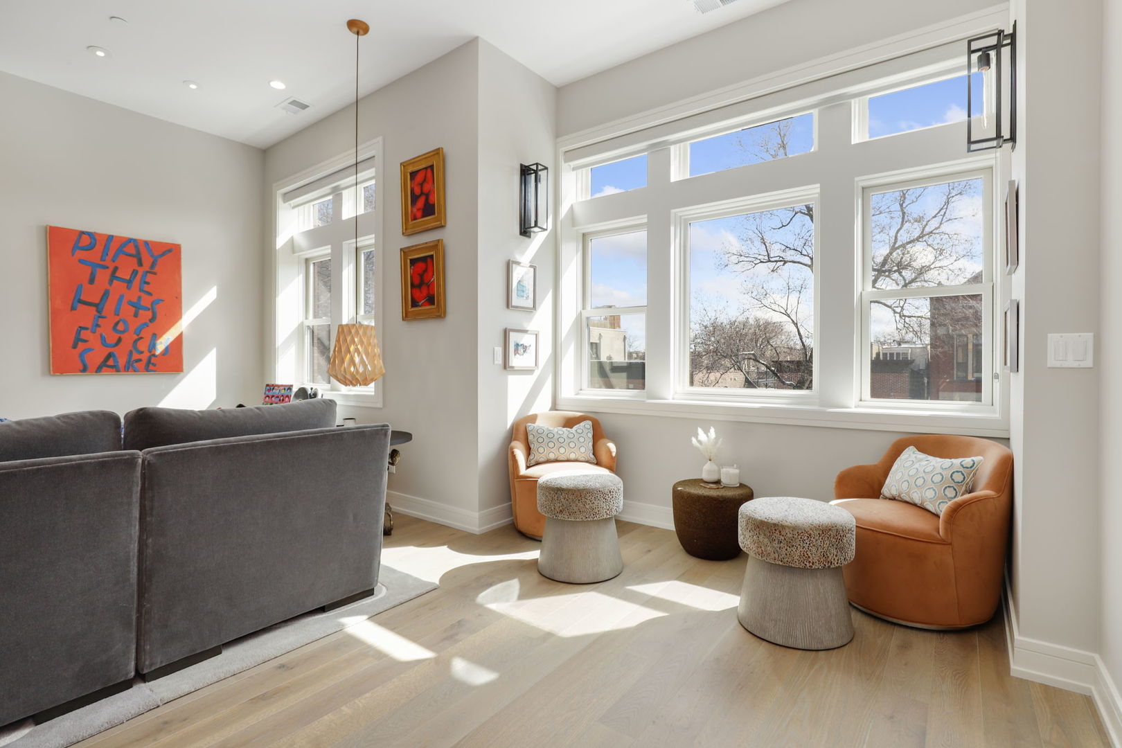 2140 W Evergreen Avenue Unit: 3